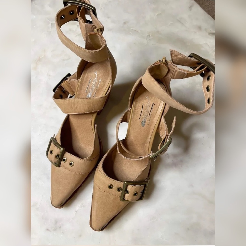 ‼️SOLD OUT ‼️Free People Jeffrey Campbell Hendrix Heels - Picture 4 of 8